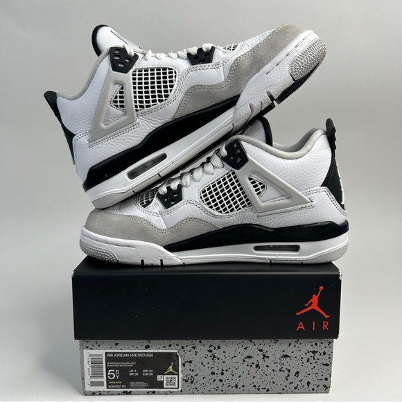 Nike Air Jordan 4 Retro GS “Military Black” 2023 - Picture 3 of 8